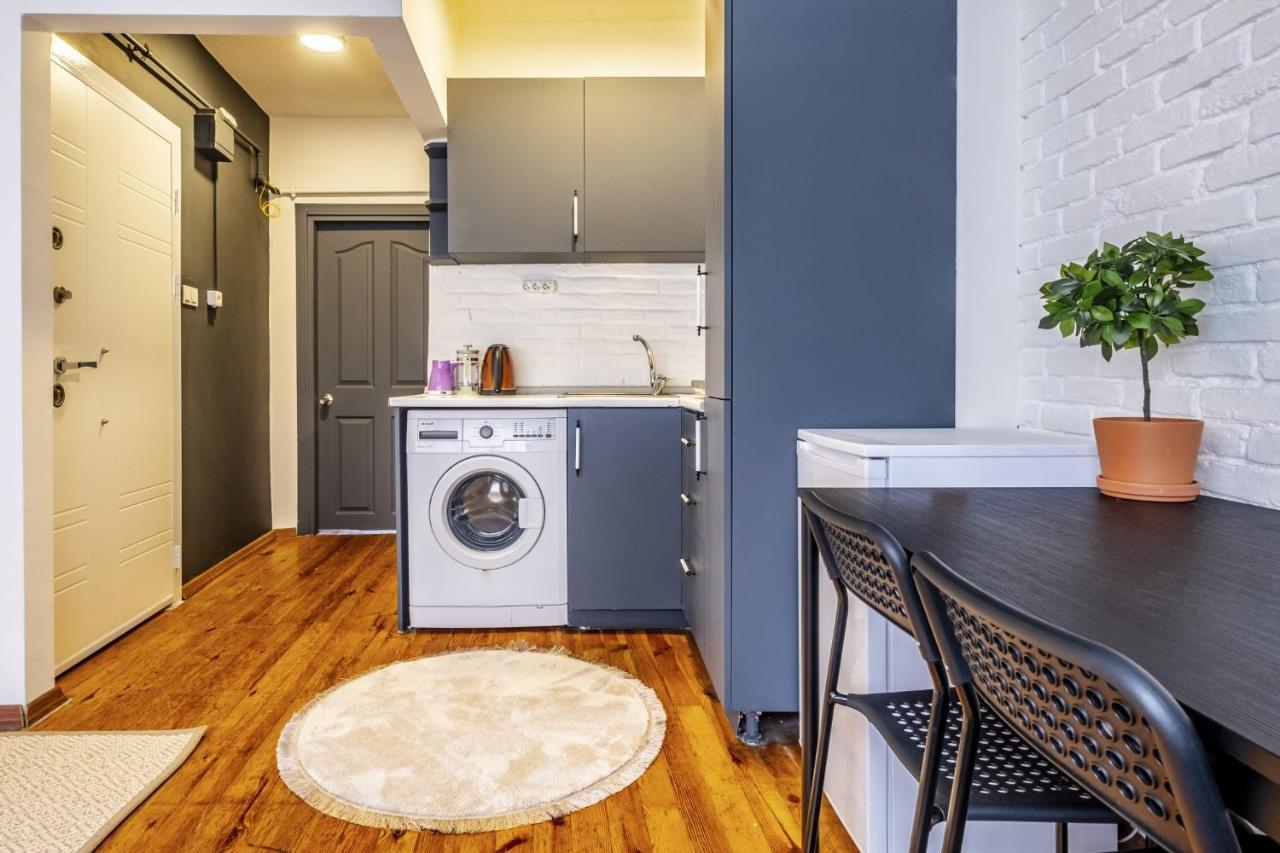 Apartment Chic *